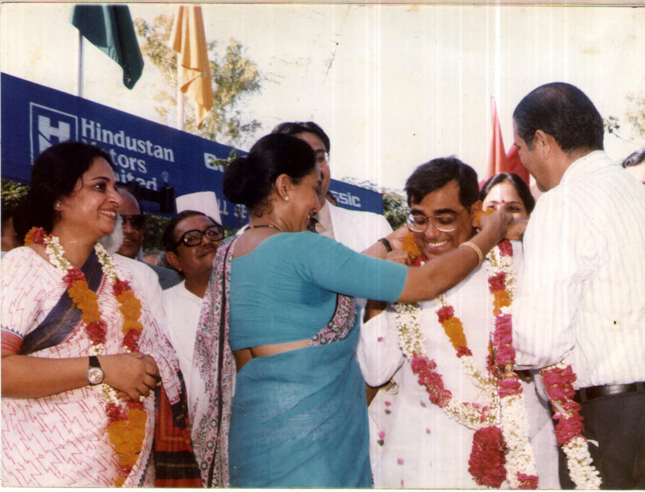 Saloo and Neena Choudhury - World Record Holders